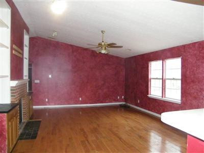 1957 Old Paris Road Lexington, KY 40505 - Photo 3 of 10 Photo 3