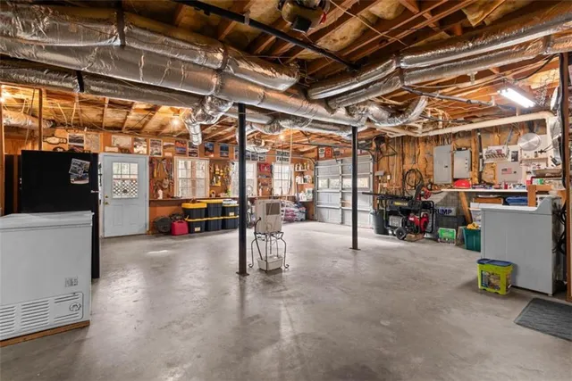 a front view of house with yard