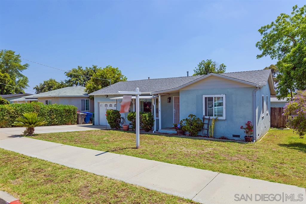 321 El Monte Road El Cajon, CA 92020 - Photo 3 of 24