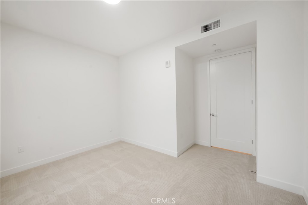 1210 Rivington Irvine, CA 92618 - Photo 20 of 41 Gallery Image 20