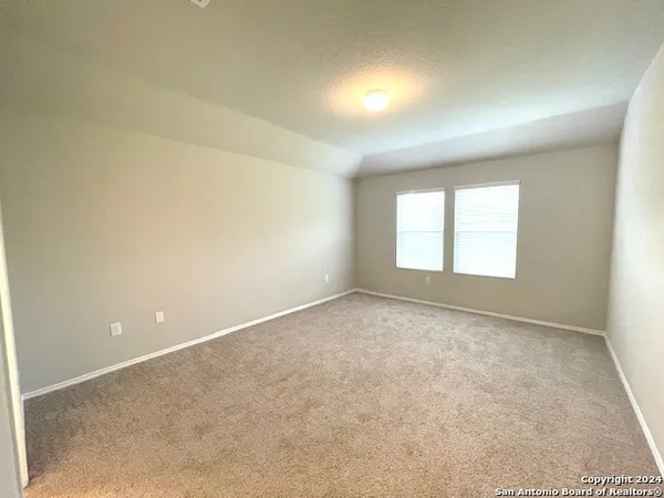 $1,950 | 2966 Daisy Meadow, New Braunfels, TX 78130