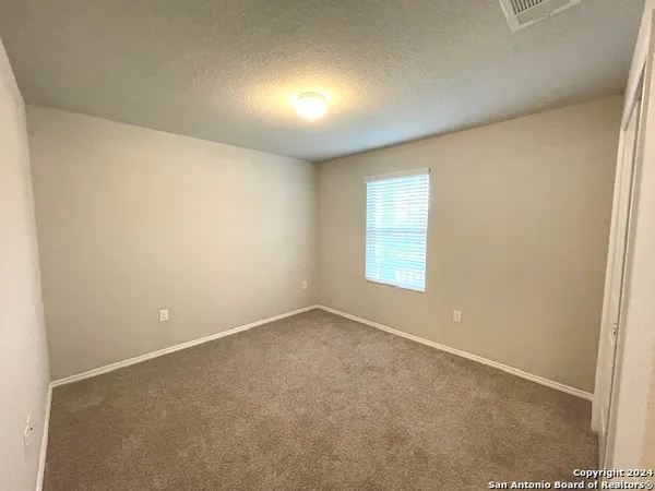 $1,950 | 2966 Daisy Meadow, New Braunfels, TX 78130