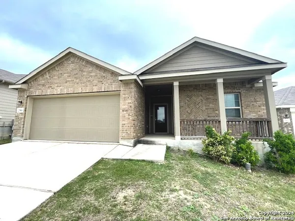 $1,950 | 2966 Daisy Meadow, New Braunfels, TX 78130