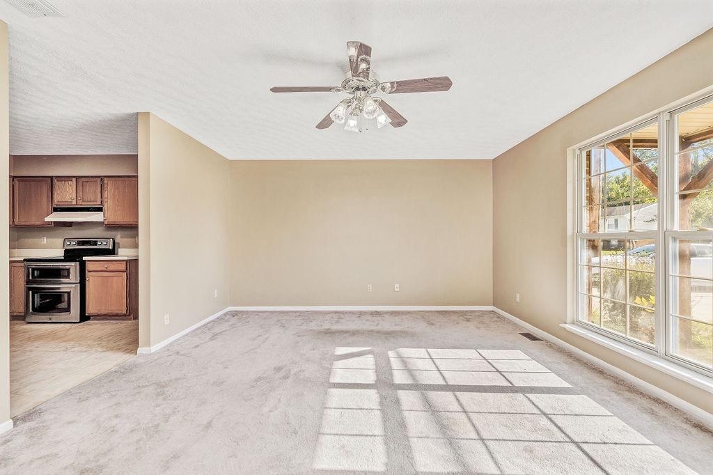4777 Klatte Road Cincinnati, OH 45244 - Photo 9 of 34 Gallery Image 9