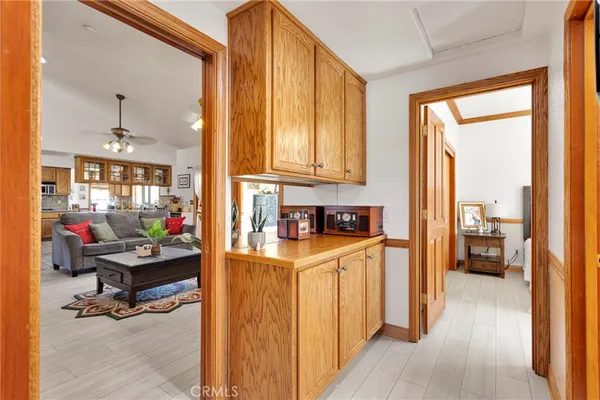 $565,000 | 19985 Red Feather Road, Apple Valley, CA 92307