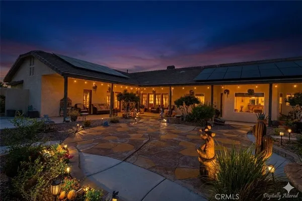 $565,000 | 19985 Red Feather Road, Apple Valley, CA 92307