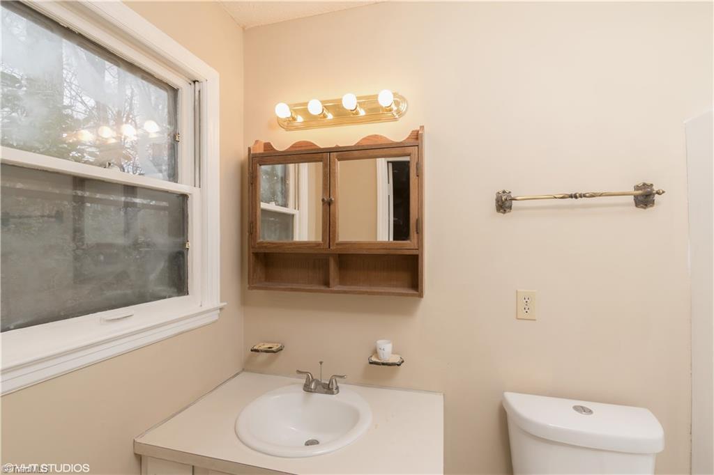 8247 Us Highway High Point, NC 27263 - Photo 20 of 25 Gallery Image 20