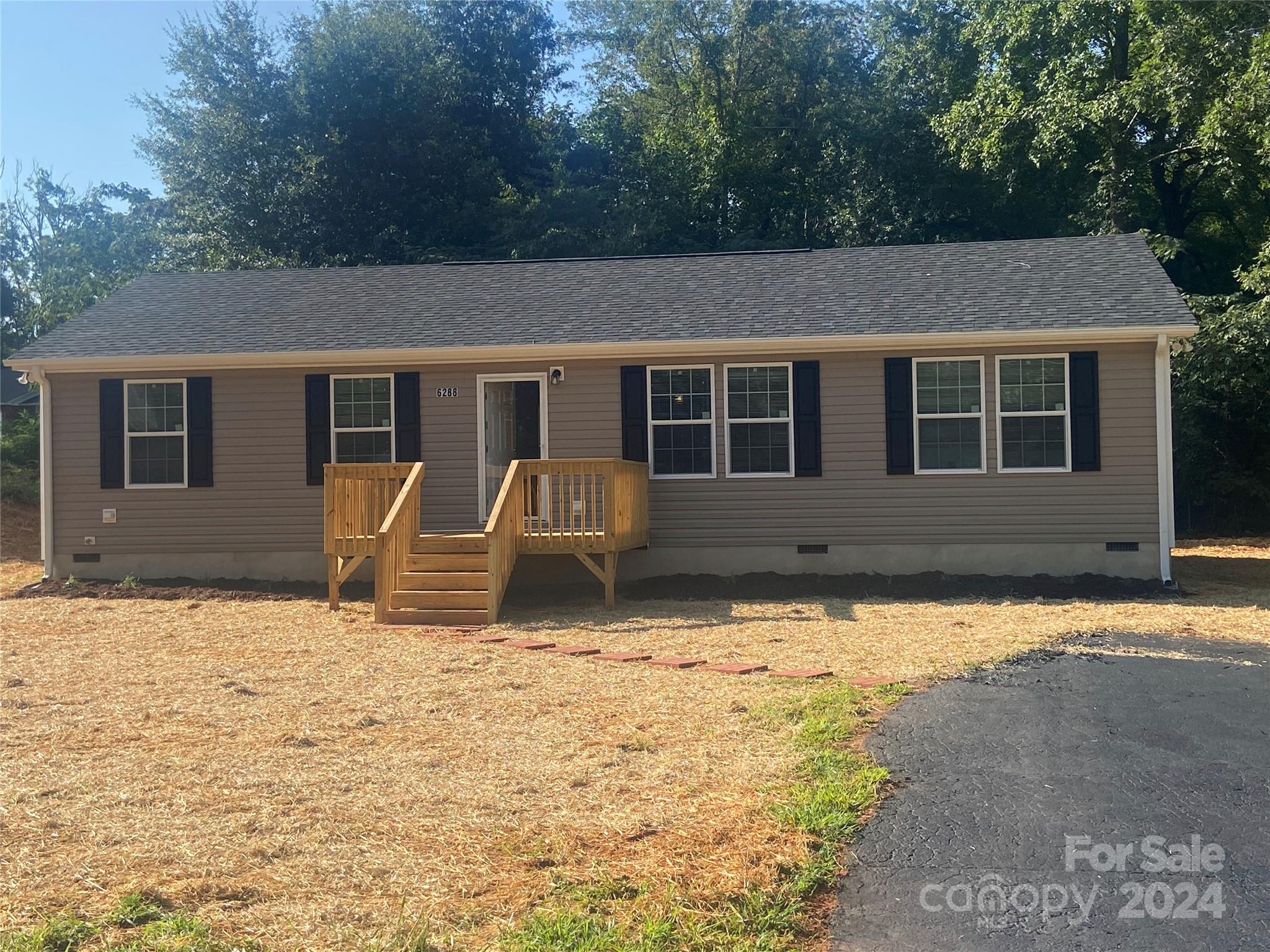 6288 Spring Street Connelly Springs, NC 28612 - Photo 2 of 15 Gallery Image 2