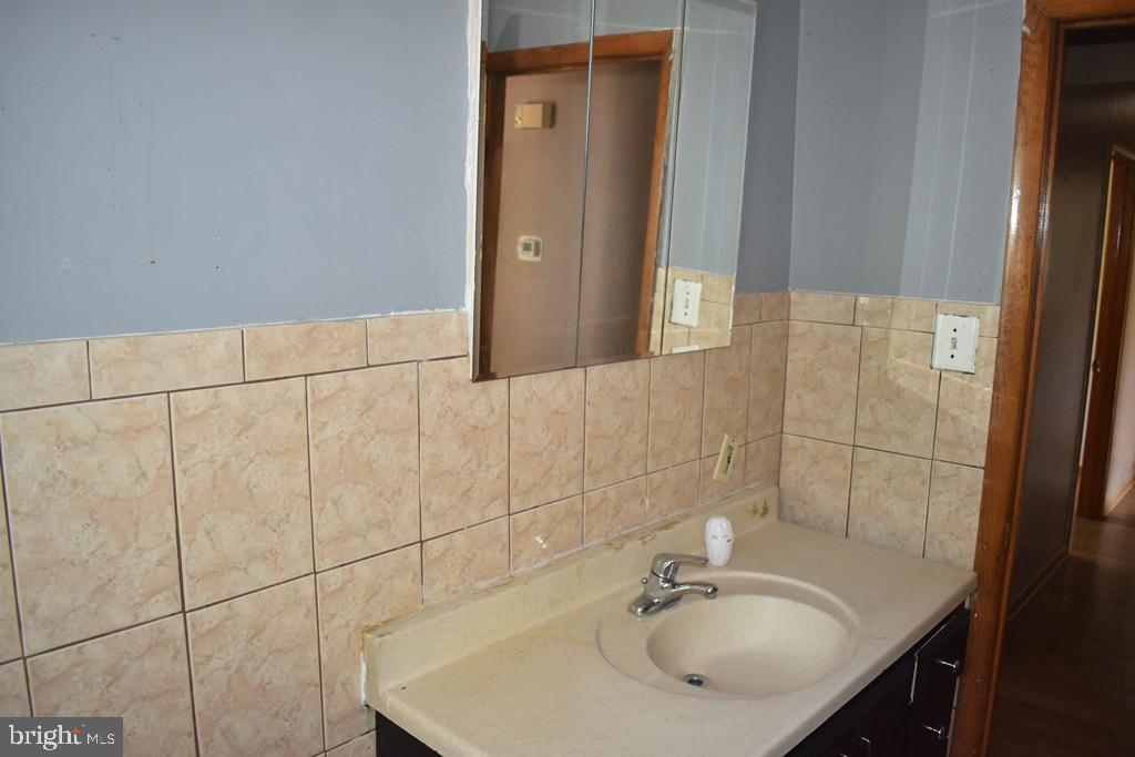 5711 Huntland Road Temple Hills, MD 20748 - Photo 14 of 23