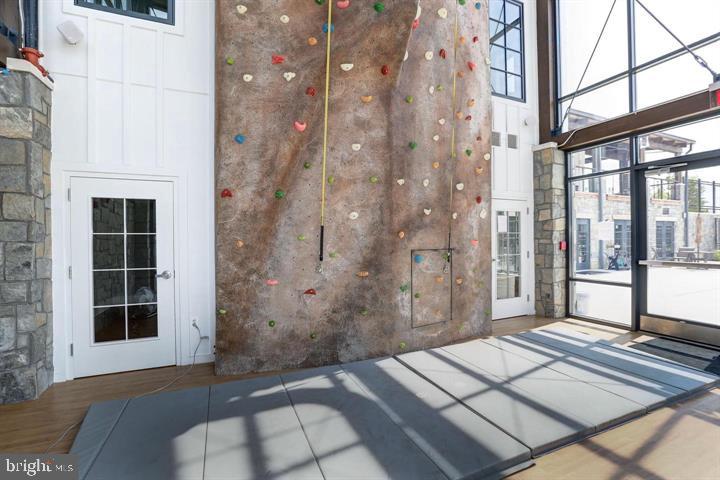 9710 Fields Road Gaithersburg, MD 20878 - Photo 43 of 55 Gallery Image 43