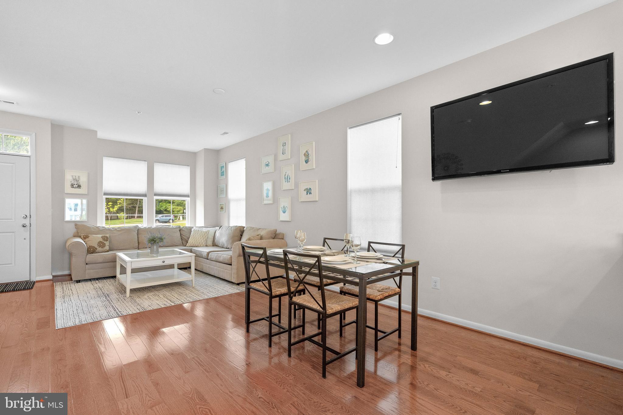 9710 Fields Road Gaithersburg, MD 20878 - Photo 9 of 55 Gallery Image 9