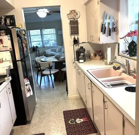 $1,500 | 2120 Northeast 56th Street, Unit A, Fort Lauderdale, FL 33308