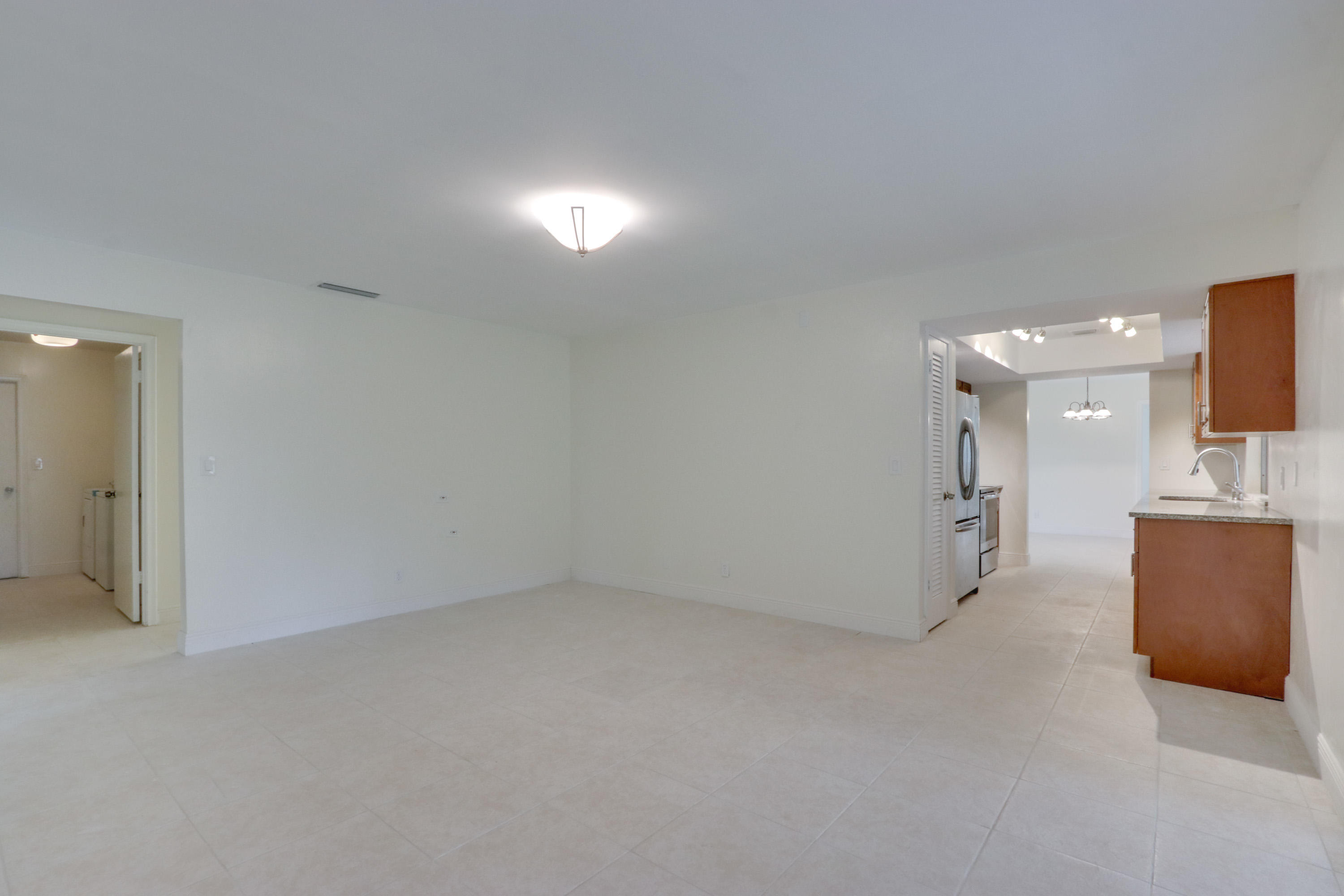 44 Akron Road Lake Worth, FL 33467 - Photo 18 of 39 Untitled-17