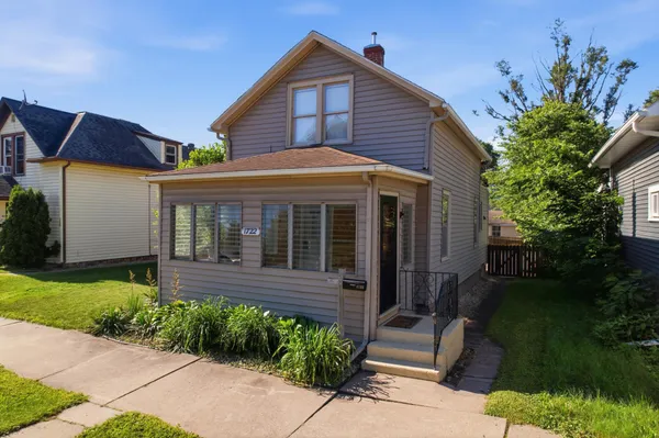 $214,900 | 1722 Winnebago Street, La Crosse, WI 54601
