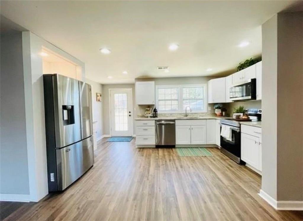 3315 Plantation Road Acworth, GA 30102 - Photo 3 of 12