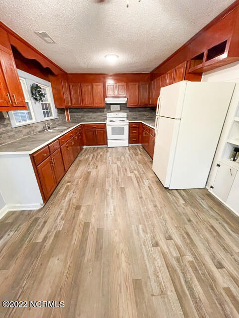 1234 Old Chinquapin Road Beulaville, NC 28518 - Photo 17 of 28 IMG_2861