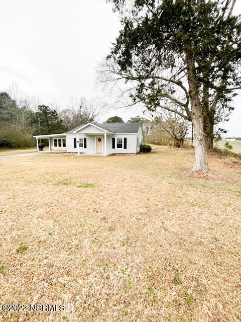1234 Old Chinquapin Road Beulaville, NC 28518 - Photo 2 of 28 IMG_2830