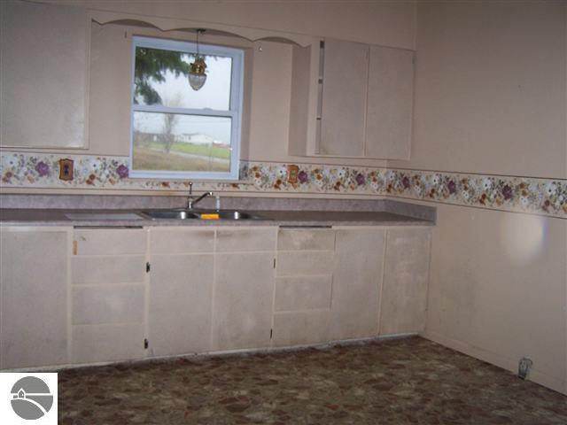 1721623-5.JPG