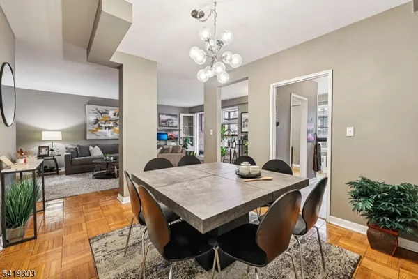 $2,750 | 5 Roosevelt Place, Unit 1E, Montclair, NJ 07042