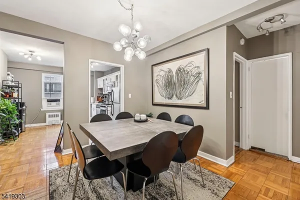 $2,750 | 5 Roosevelt Place, Unit 1E, Montclair, NJ 07042