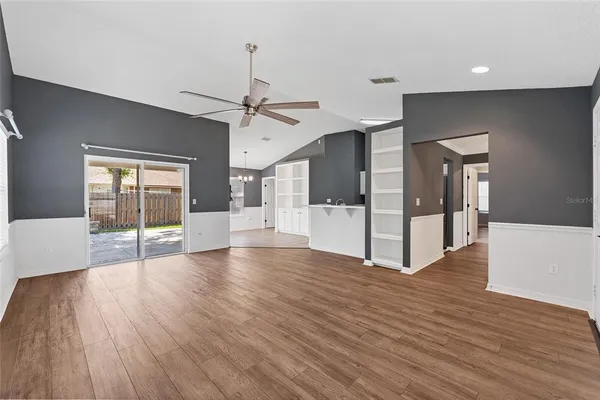 $2,400 | 6621 Southwest 81 Street, Gainesville, FL 32608