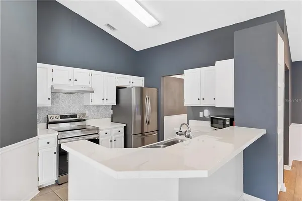 $2,400 | 6621 Southwest 81 Street, Gainesville, FL 32608