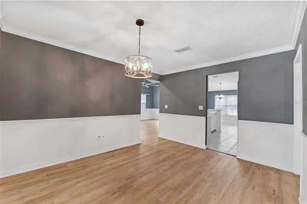 $2,400 | 6621 Southwest 81 Street, Gainesville, FL 32608