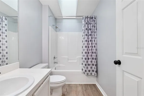 $2,400 | 6621 Southwest 81 Street, Gainesville, FL 32608