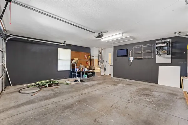 $2,400 | 6621 Southwest 81 Street, Gainesville, FL 32608