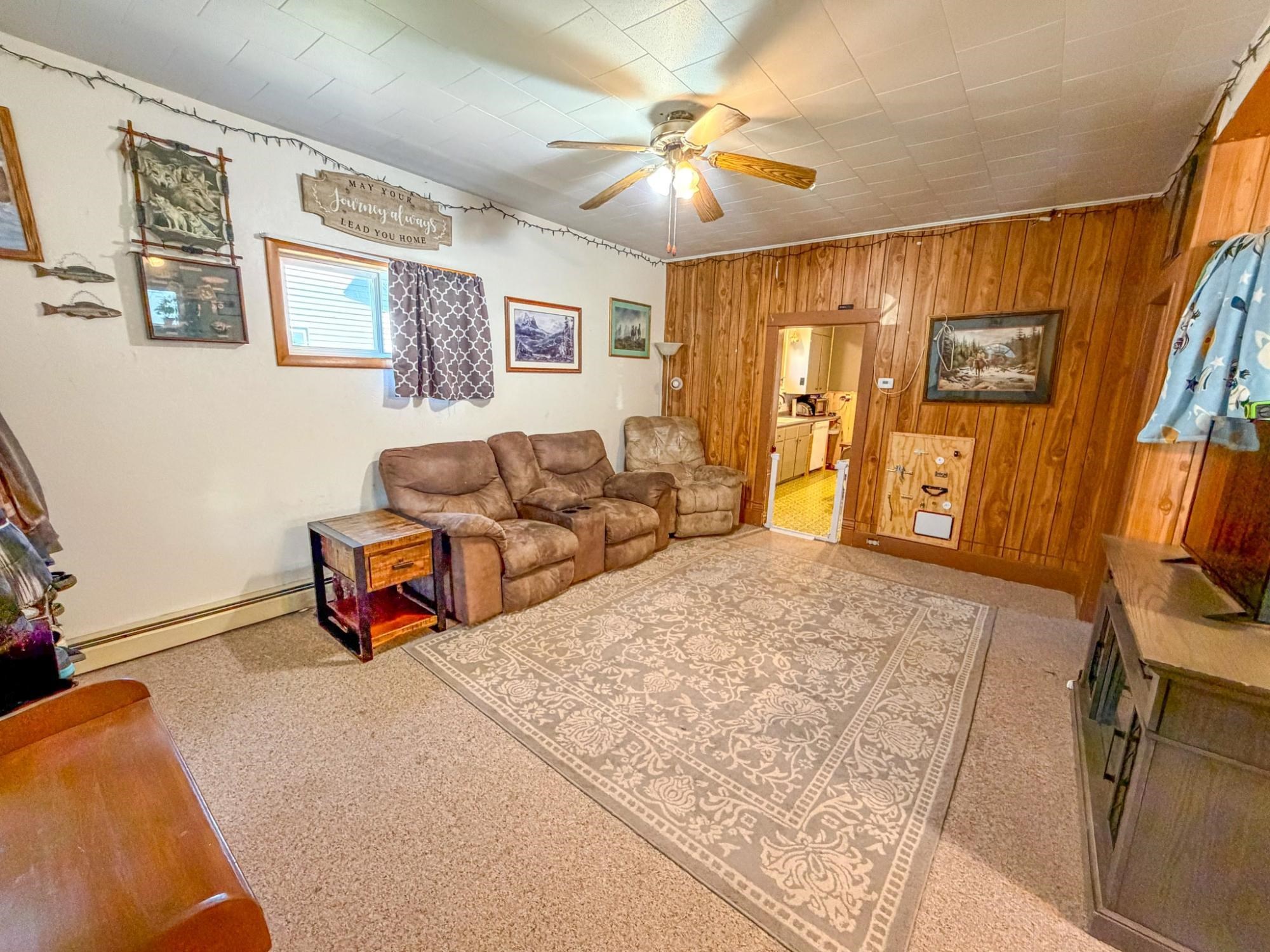434 South West Street Mellen, WI 54546 - Photo 5 of 37