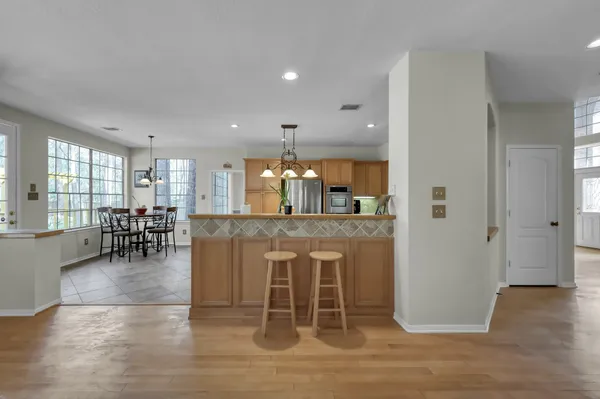 $790,000 | 205 Purple Slate Place, The Woodlands, TX 77381