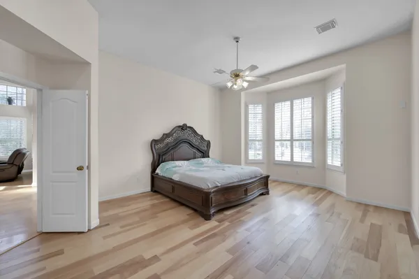 $790,000 | 205 Purple Slate Place, The Woodlands, TX 77381