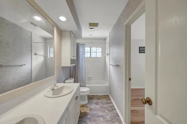 $790,000 | 205 Purple Slate Place, The Woodlands, TX 77381