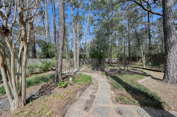 $790,000 | 205 Purple Slate Place, The Woodlands, TX 77381