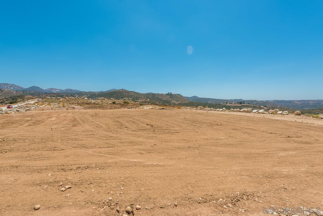 13975 Rancho De Oro Road, Unit 1 Poway, CA 92064 - Photo 9 of 17
