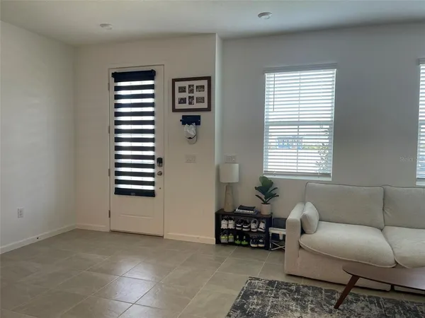 $2,395 | 3172 Gardenia Reserve Street, Apopka, FL 32712