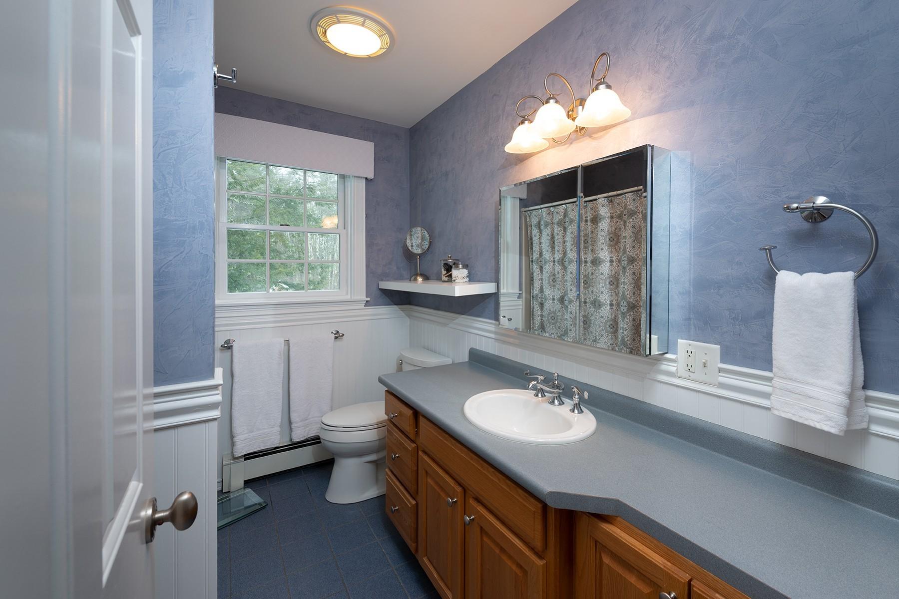 27 Ogunquit Road York, ME 03902 - Photo 9 of 20 Donnell_11095_P09_117114