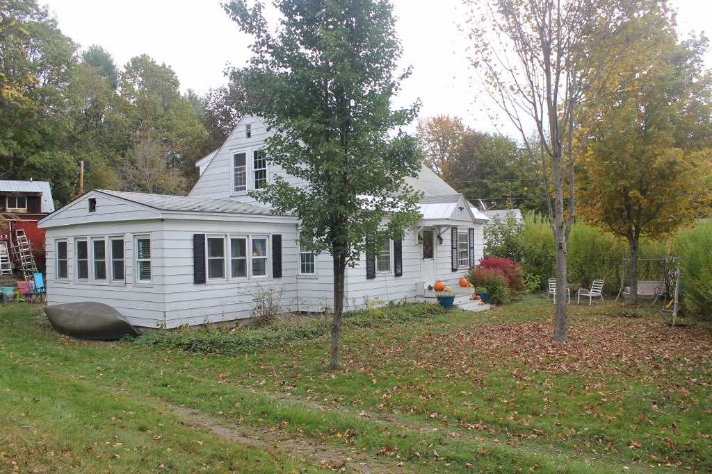 20 Randall Street Springfield, VT 05156 - Photo 5 of 18