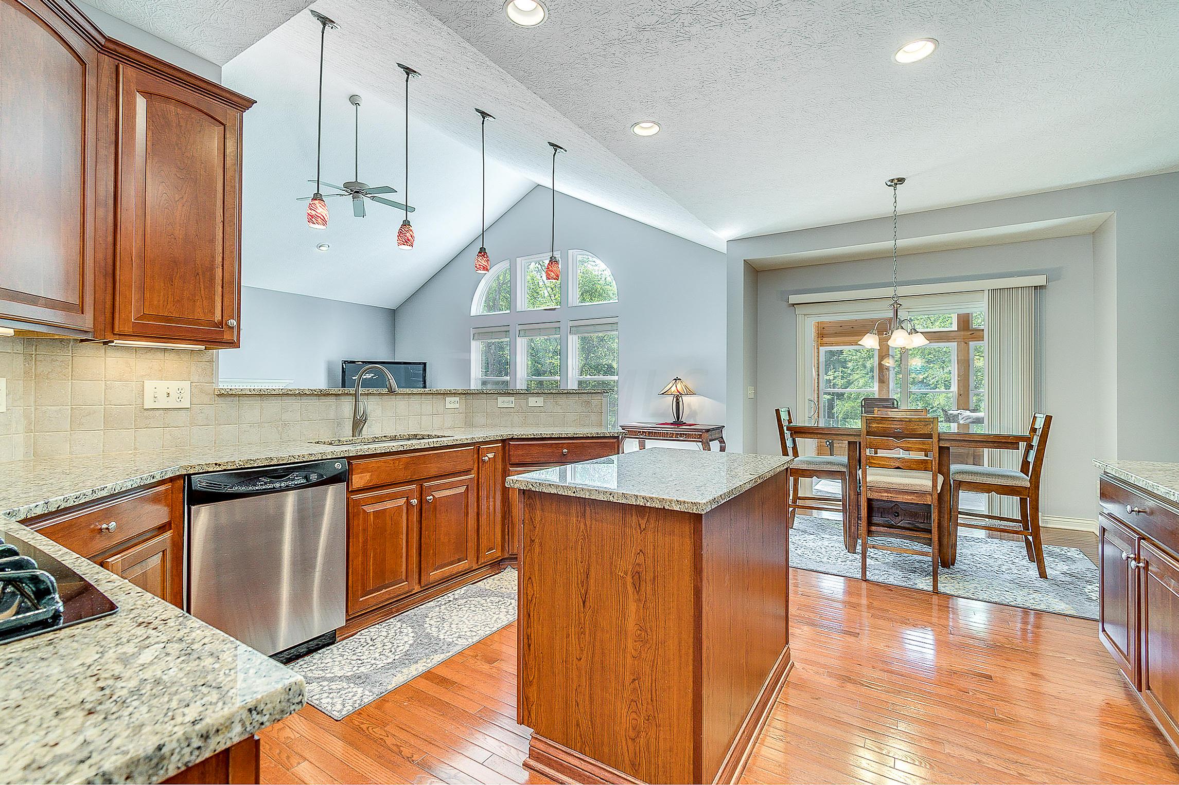 297 Halverston Road Powell, OH 43065 - Photo 12 of 57 Gallery Image 12