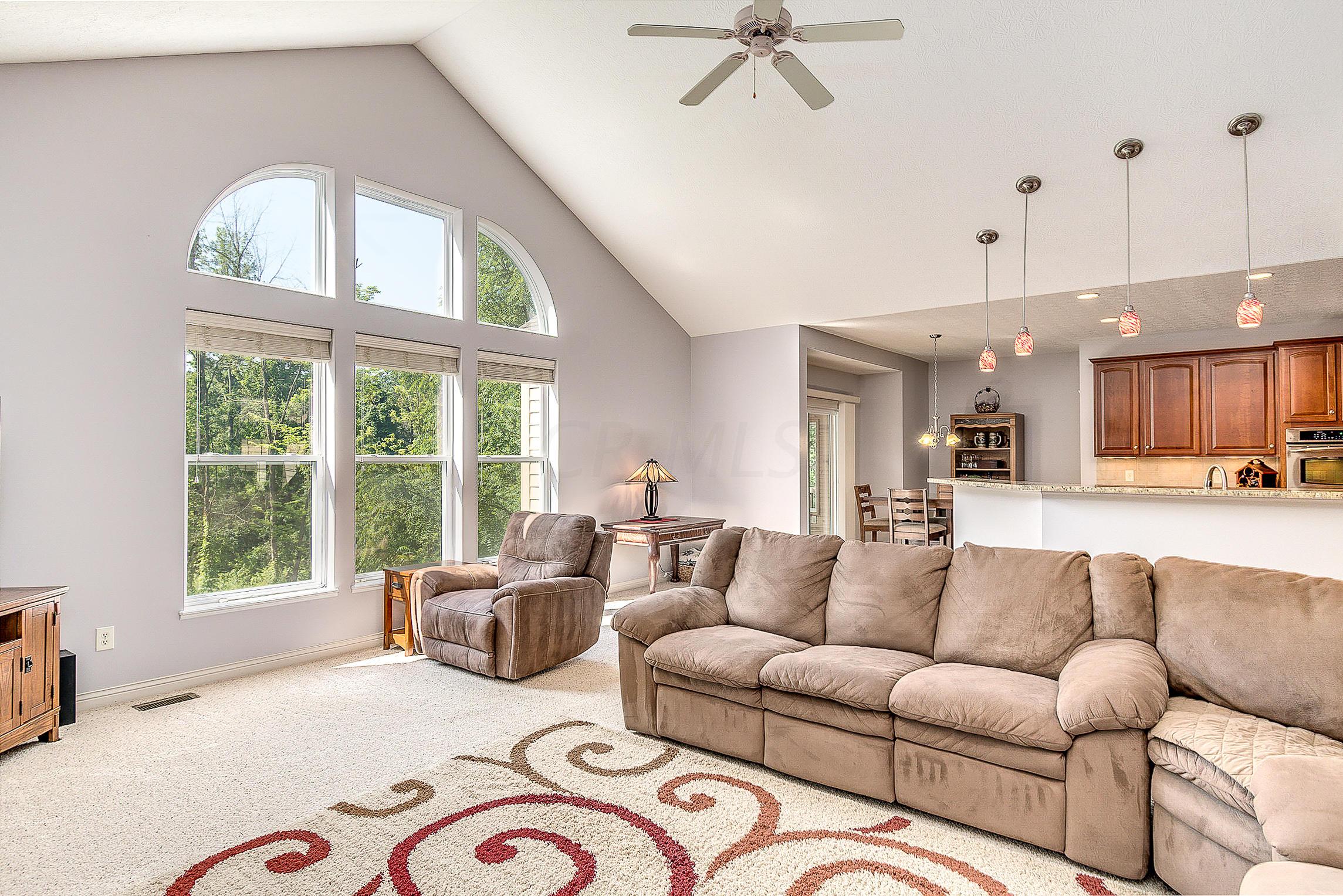 297 Halverston Road Powell, OH 43065 - Photo 5 of 57 Gallery Image 5