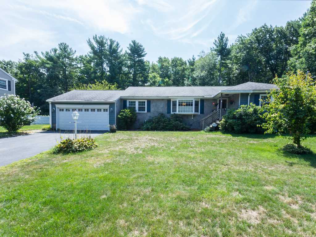 22 Garrison Road Salem, NH 03079 - Photo 2 of 29