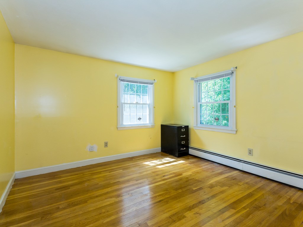 22 Garrison Road Salem, NH 03079 - Photo 18 of 29