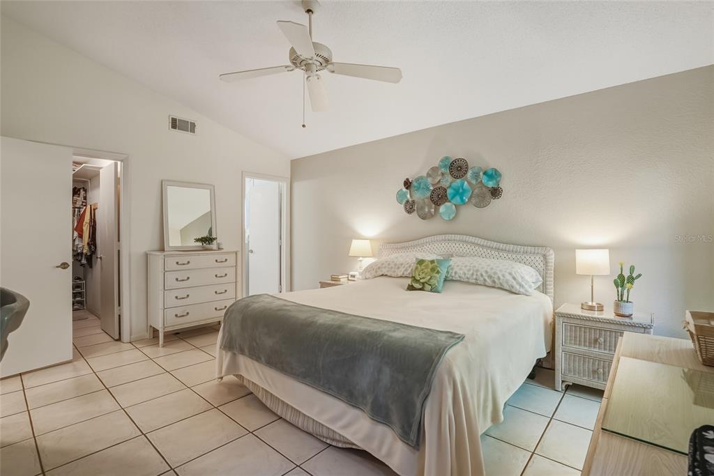 79 Inlets Boulevard Nokomis, FL 34275 - Photo 9 of 34