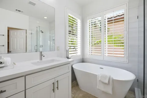 $1,450,000 | 7385 Healis Place, San Diego, CA 92129