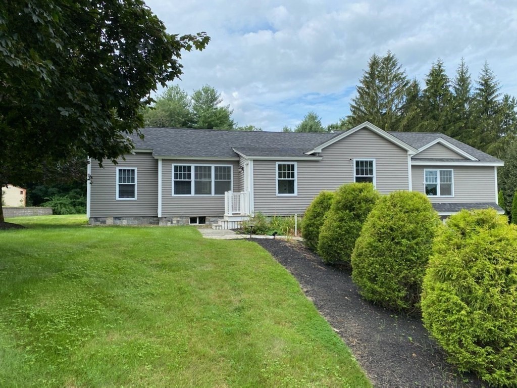 51 Old Common Road Lancaster, MA 01523 - Photo 22 of 31