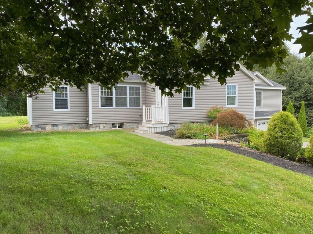 51 Old Common Road Lancaster, MA 01523 - Photo 27 of 31