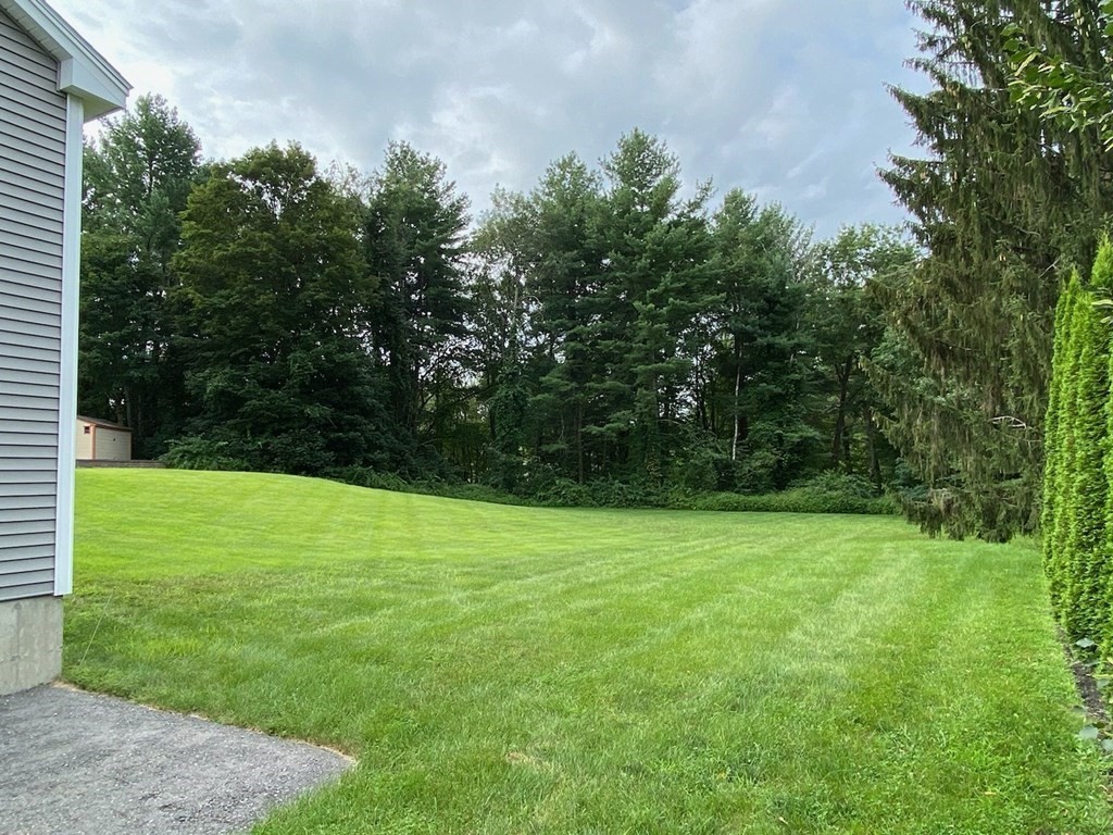 51 Old Common Road Lancaster, MA 01523 - Photo 29 of 31