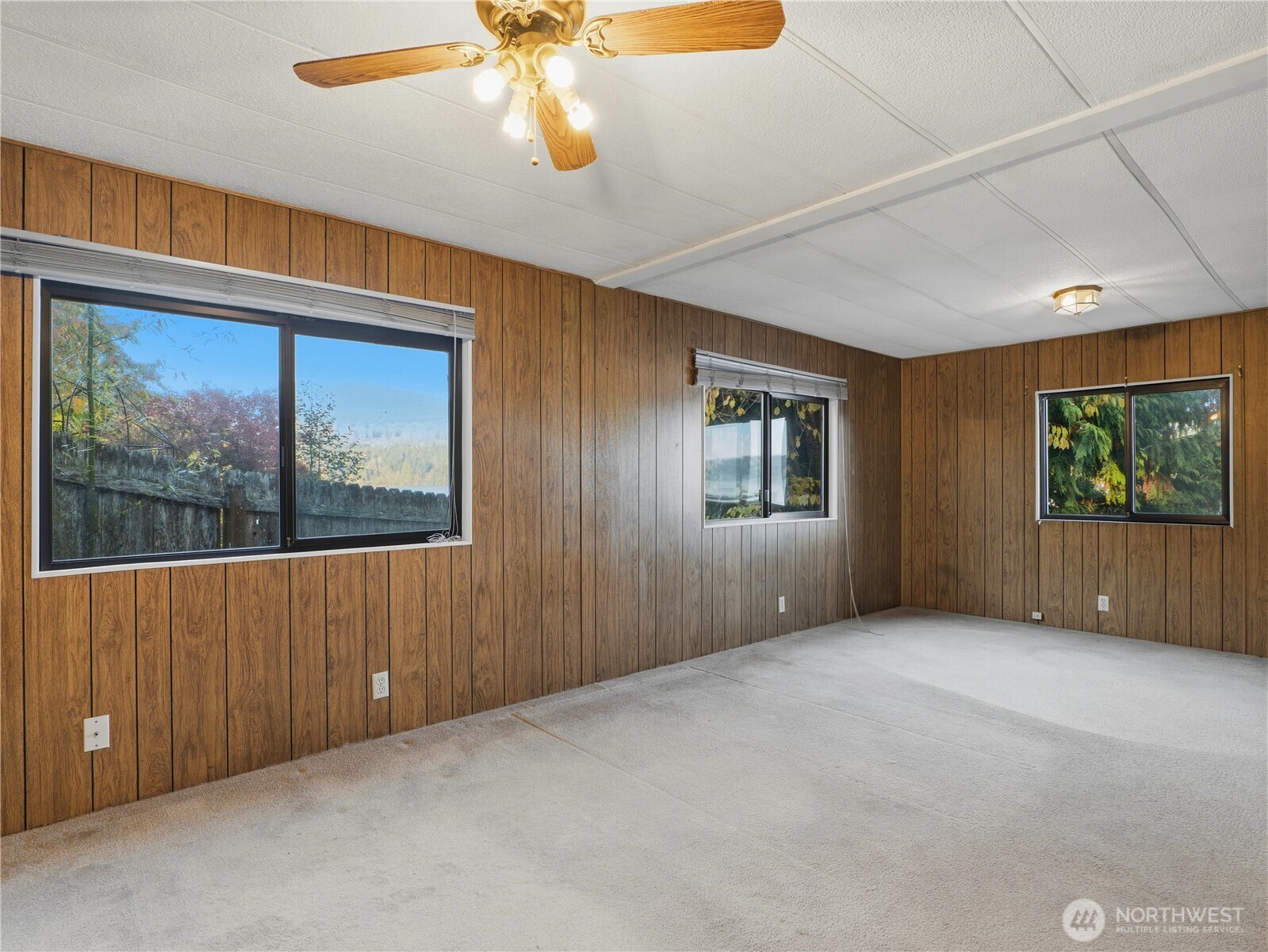 813 Fairmount Road Port Townsend, WA 98368 - Photo 16 of 30