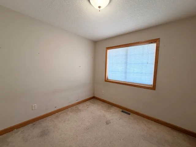 $410,000 | 38634 Henna Circle, North Branch, MN 55056