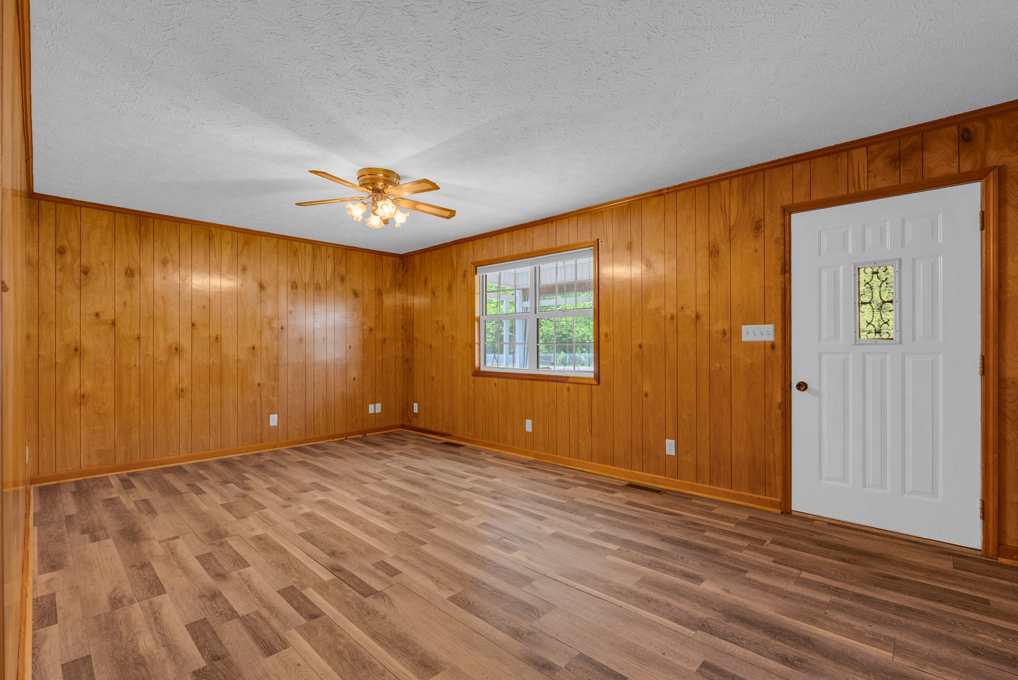 477 Pine Grove Road Smithville, TN 37166 - Photo 14 of 36 Gallery Image 14